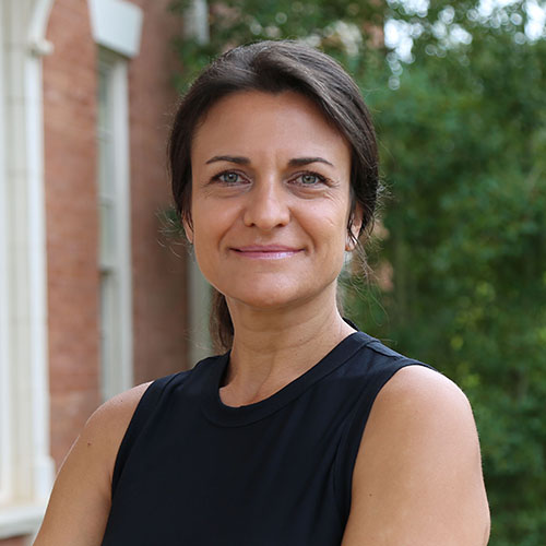 Nedialka Iordanova